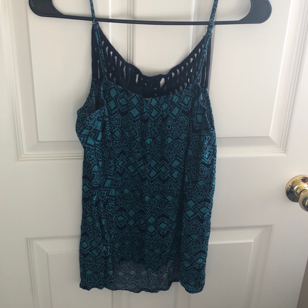 Tank - Picture 2 of 2